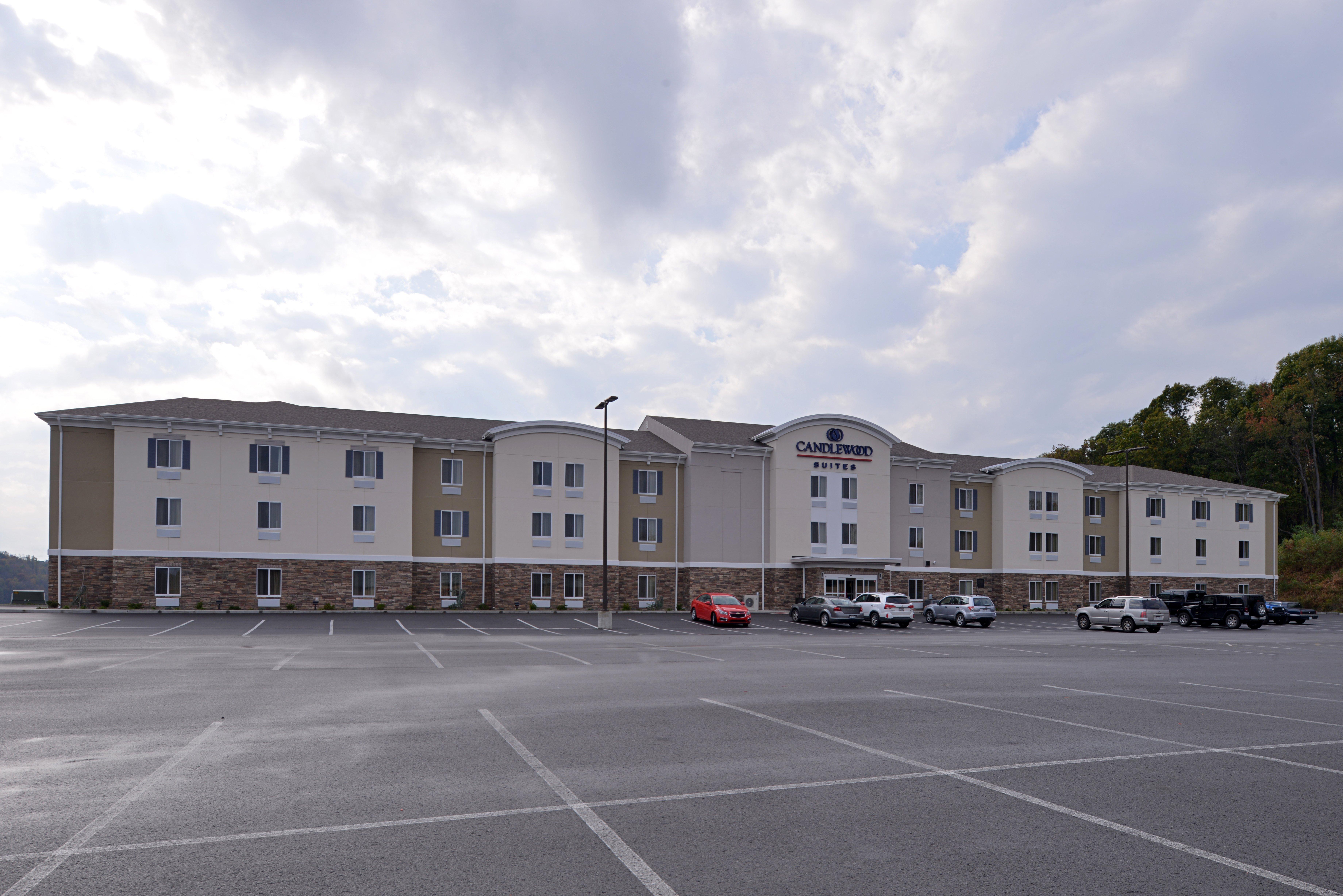 Candlewood Suites Morgantown-Univ West Virginia By Ihg Westover Esterno foto