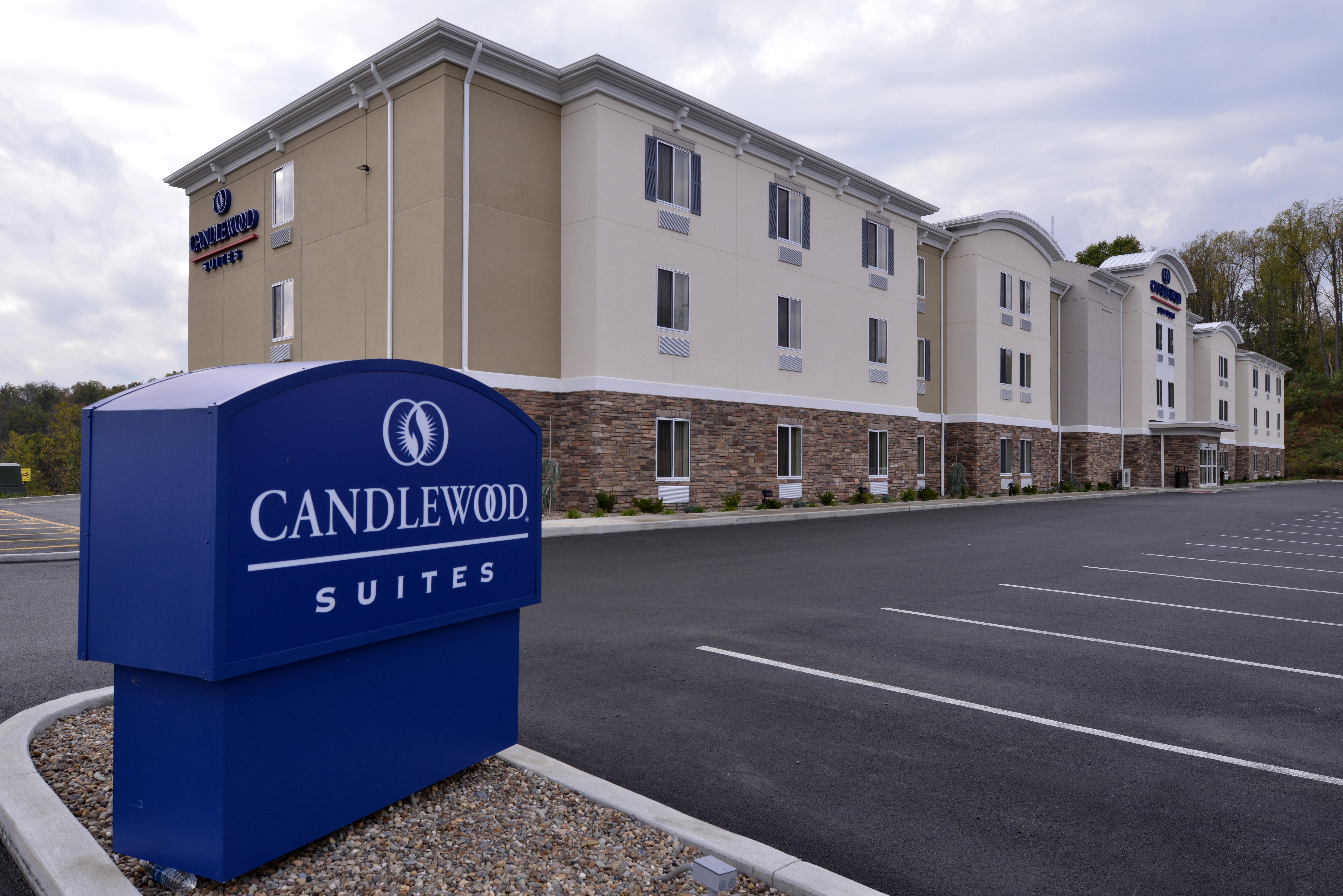 Candlewood Suites Morgantown-Univ West Virginia By Ihg Westover Esterno foto