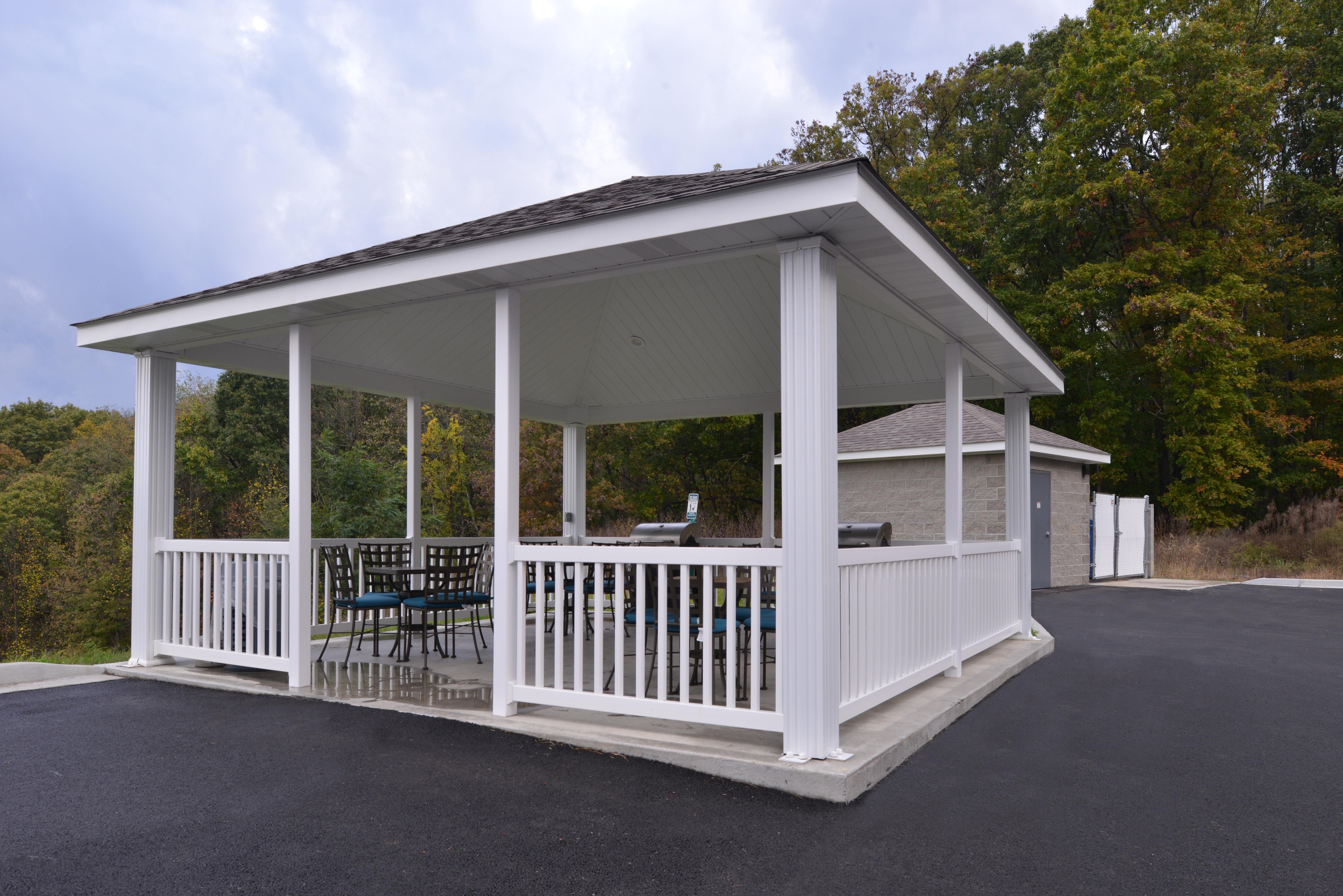 Candlewood Suites Morgantown-Univ West Virginia By Ihg Westover Esterno foto
