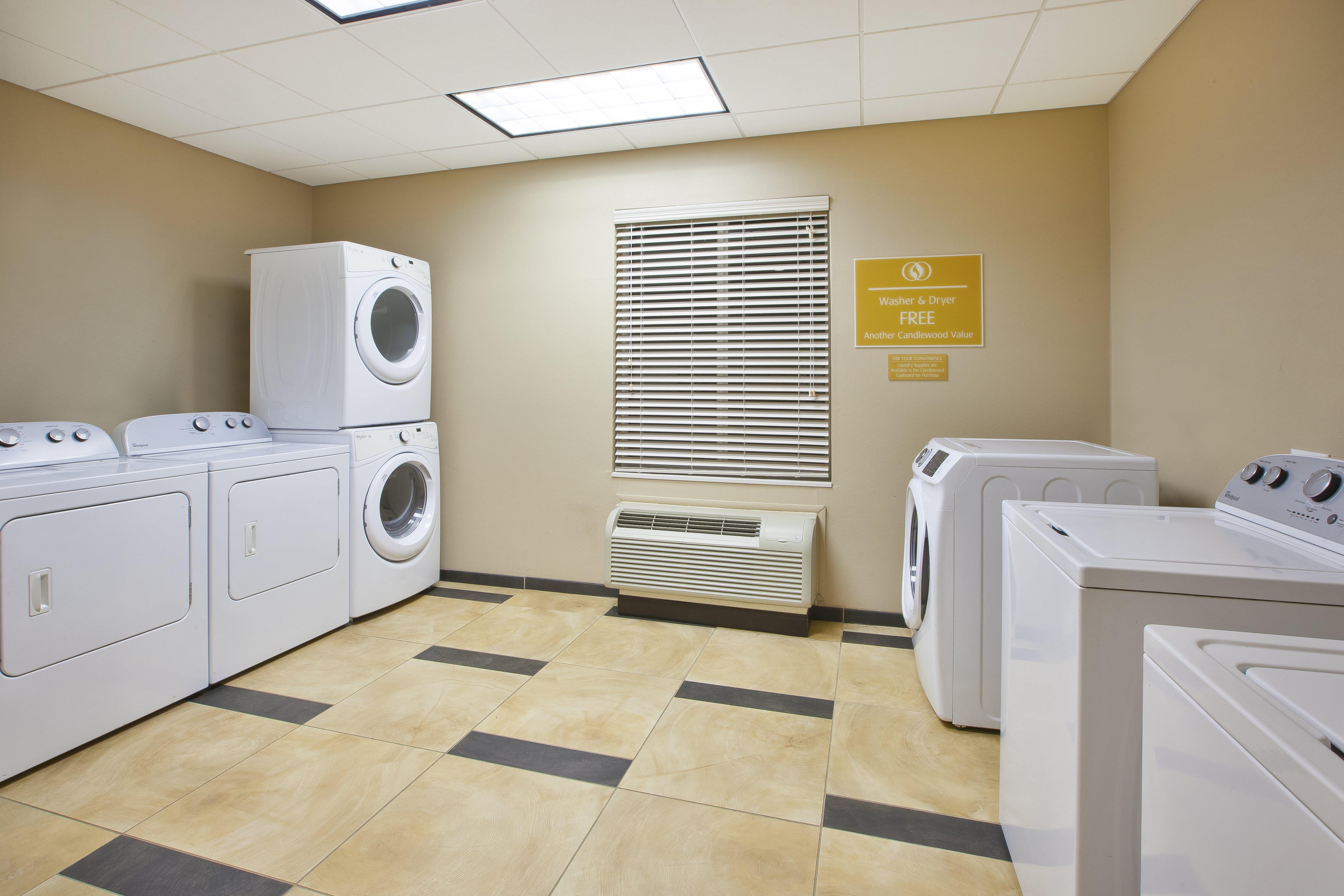 Candlewood Suites Morgantown-Univ West Virginia By Ihg Westover Esterno foto