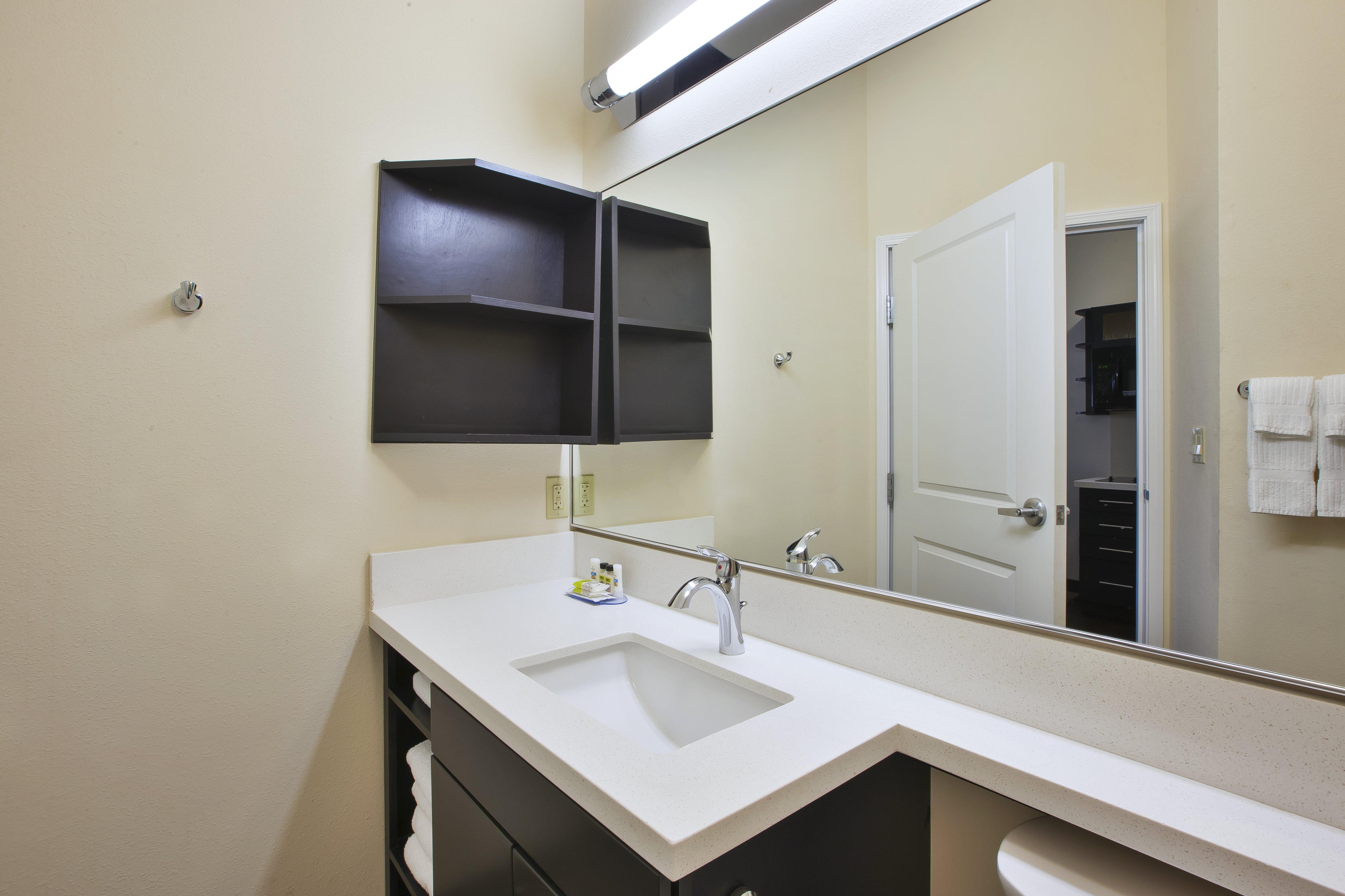 Candlewood Suites Morgantown-Univ West Virginia By Ihg Westover Esterno foto