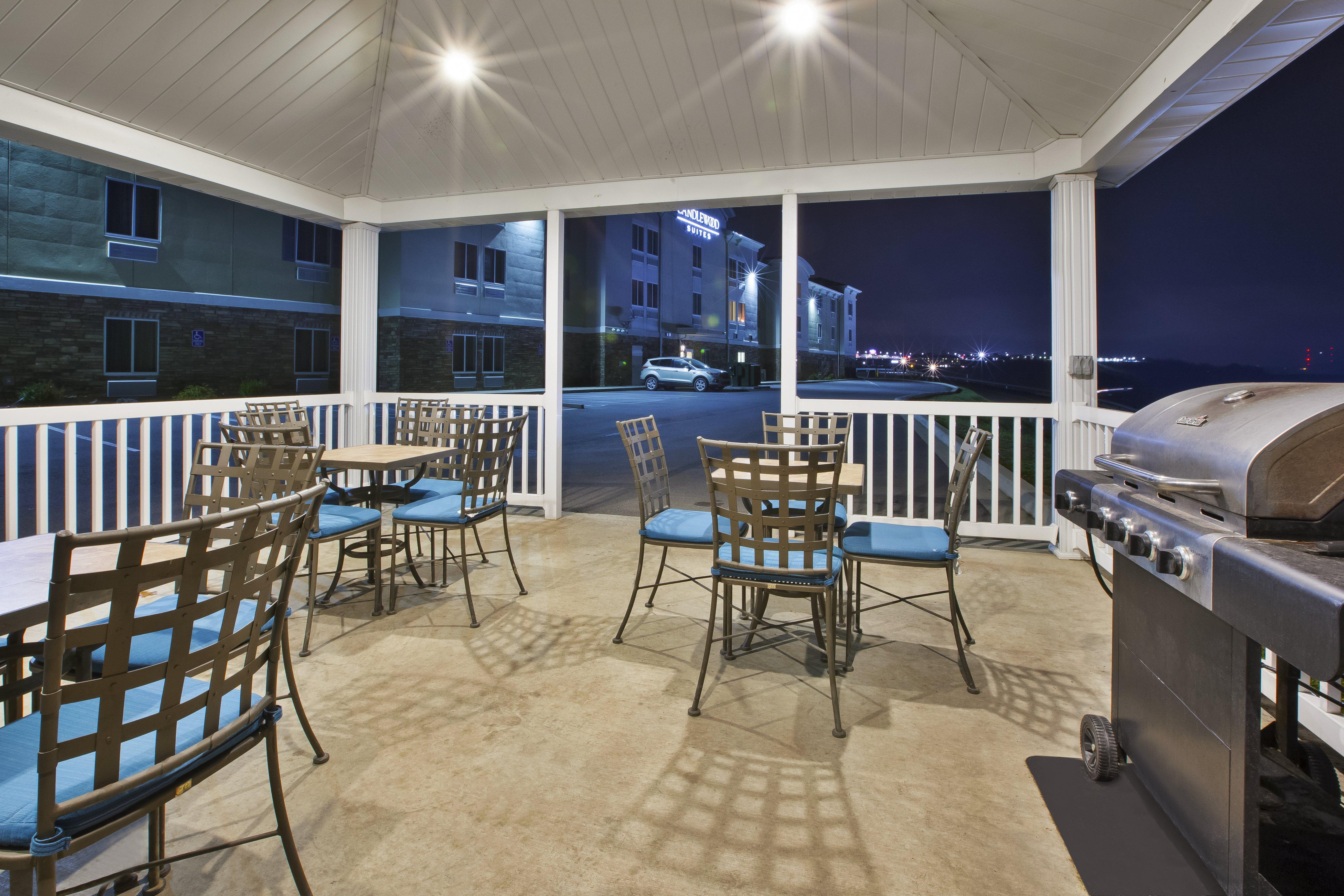 Candlewood Suites Morgantown-Univ West Virginia By Ihg Westover Esterno foto