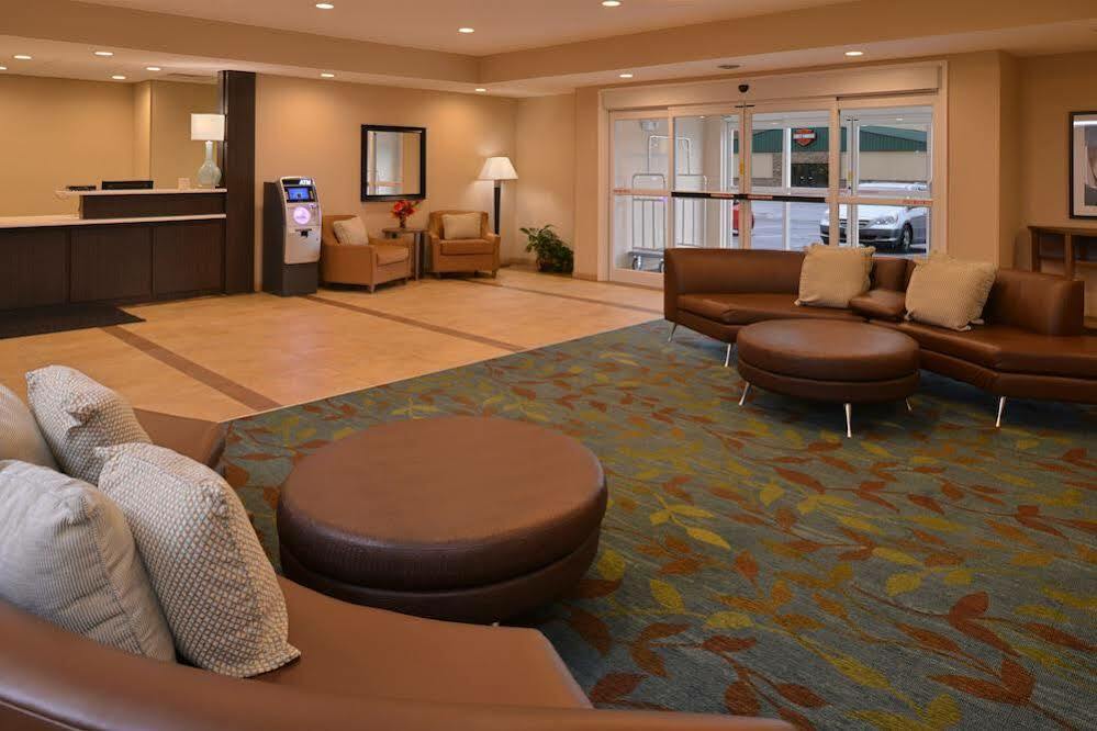 Candlewood Suites Morgantown-Univ West Virginia By Ihg Westover Esterno foto